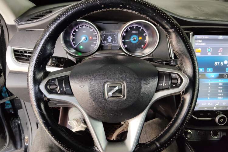 Used Zotye SR7 2016 1.5T Manual Cube Heart Edition China IV Standard Steering Wheel