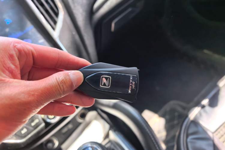 Used Zotye SR7 2016 1.5T Manual Cube Heart Edition China IV Standard Vehicle Key