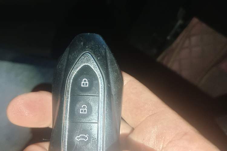Used Zotye SR7 2016 1.5T CVT Cube Heart Edition China V Standard Vehicle Key