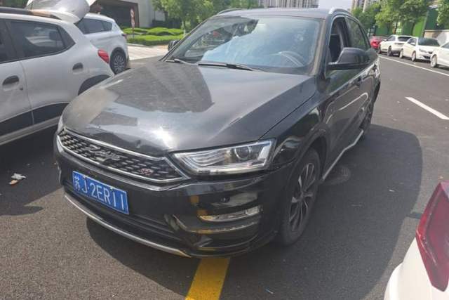 Used Zotye SR7 2016 1.5T CVT Cube Road Edition China V Standard