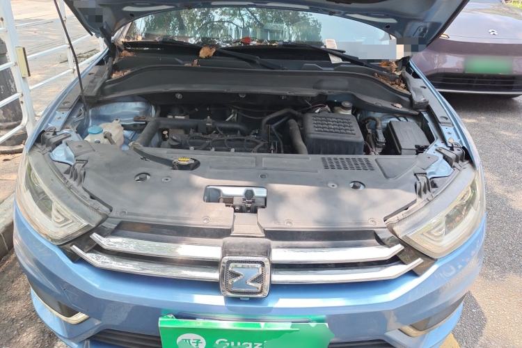 Used Zotye SR7 2016 1.5T Manual Cube Road Edition China V Standard Engine Bay
