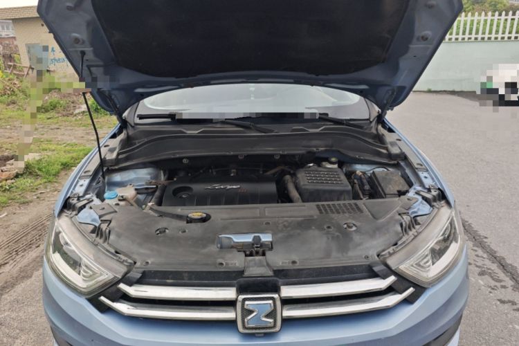 Used Zotye SR7 2016 1.5T Manual Cube Heart Edition China V Standard Engine Bay