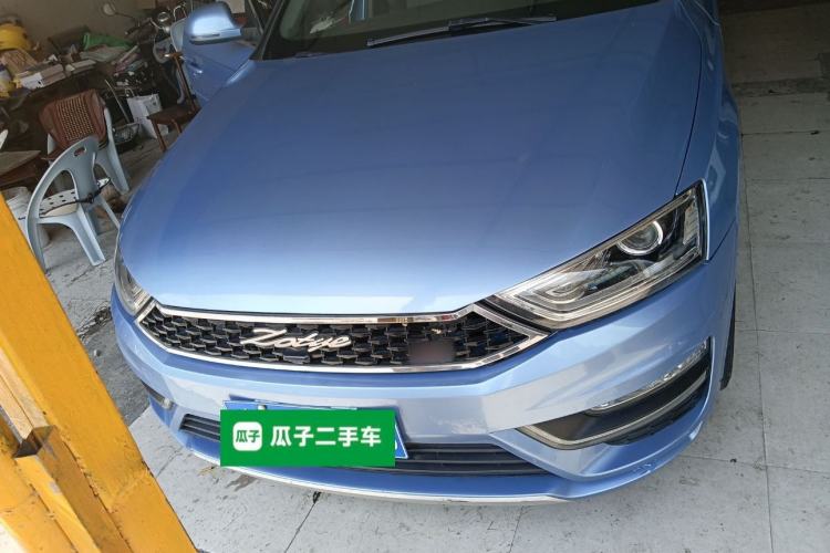 Used Zotye SR7 2016 1.5T CVT Cube Heart Edition China V Standard Front