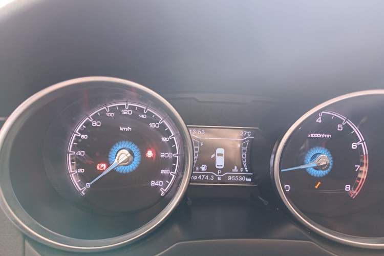 Used Zotye SR7 2016 1.5T CVT Cube Heart Edition China V Standard Instrument Cluster