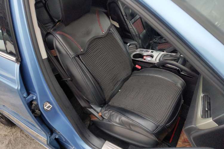 Used Zotye SR7 2016 1.5T CVT Cube Heart Edition China V Standard Right Front Seat