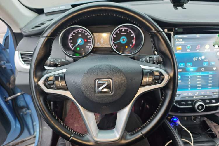 Used Zotye SR7 2016 1.5T Manual Cube Heart Edition China V Standard Steering Wheel