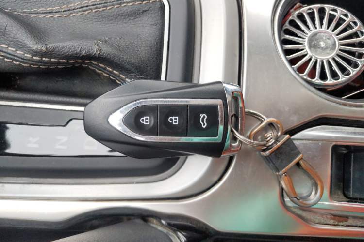 Used Zotye SR7 2016 1.5T CVT Cube Heart Edition China V Standard Vehicle Key