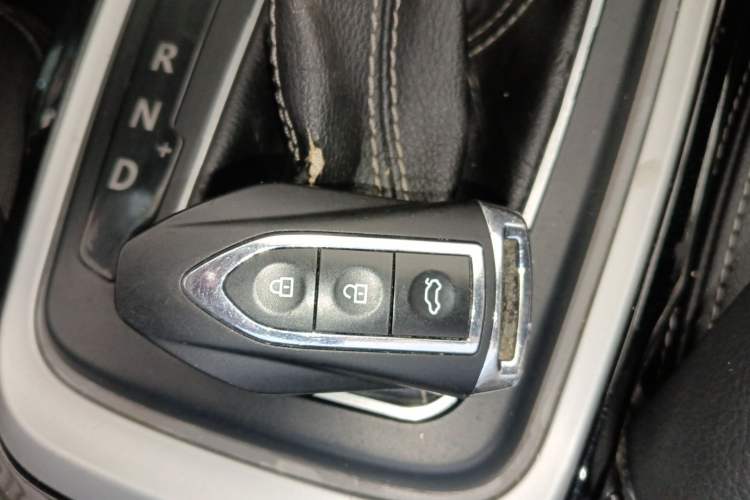 Used Zotye SR7 2016 1.5T CVT Cube Heart Edition China V Standard Vehicle Key