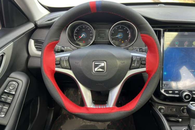 Used Zotye SR7 2016 1.5T CVT Cube Heart Edition China V Standard Interior 2