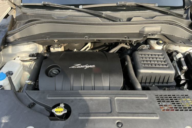Used Zotye SR7 2016 1.5T CVT Cube Heart Edition China IV Standard Engine Bay