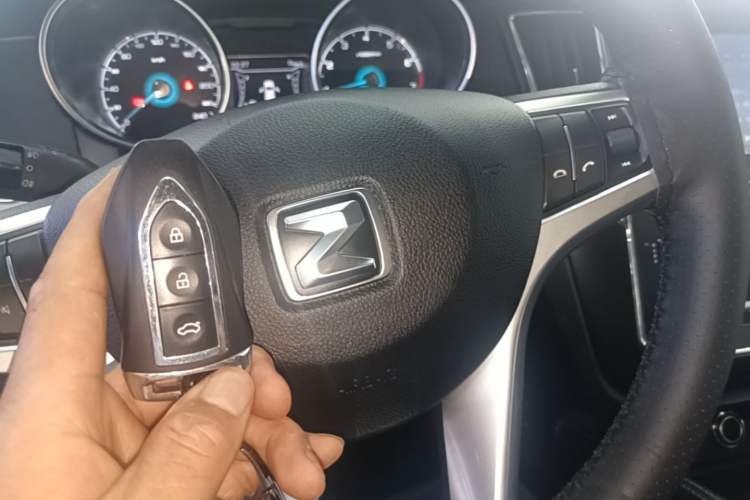 Used Zotye SR7 2016 1.5T Manual Cube Road Edition China IV Standard Vehicle Key