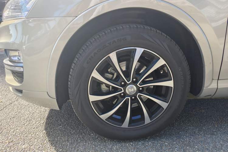 Used Zotye SR7 2016 1.5T CVT Cube Heart Edition China V Standard Exterior 6