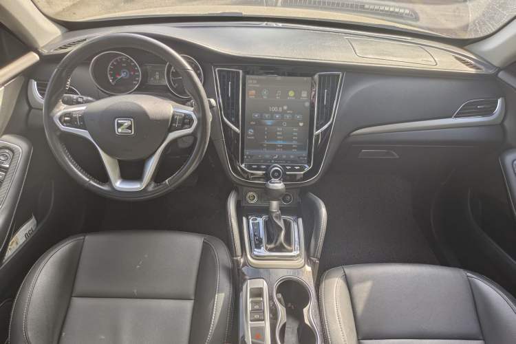 Used Zotye SR7 2016 1.5T CVT Cube Heart Edition China V Standard Interior 2