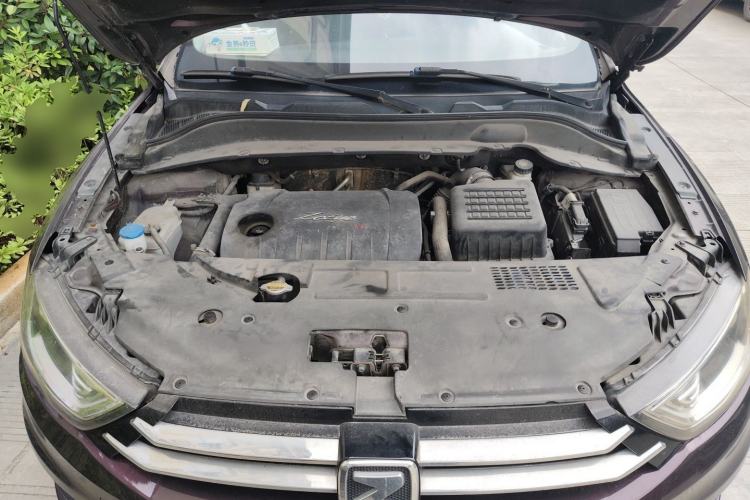 Used Zotye SR7 2016 1.5T CVT Cube Heart Edition China V Standard Engine Bay