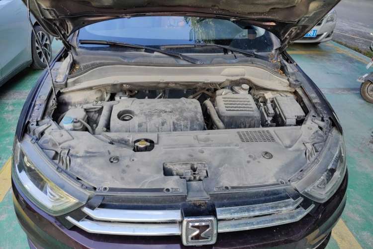 Used Zotye SR7 2016 1.5T CVT Cube Road Edition China V Standard Engine Bay