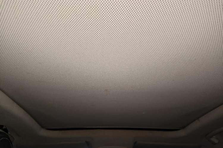 Used Zotye SR7 2016 1.5T CVT Cube Heart Edition China V Standard Headliner