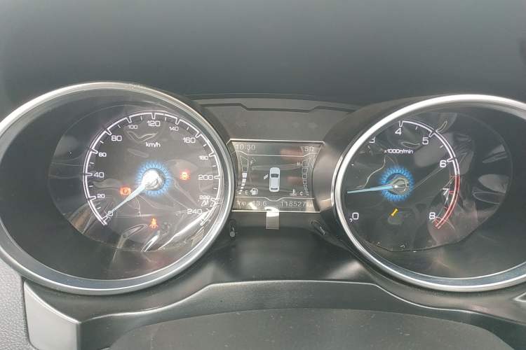 Used Zotye SR7 2016 1.5T Manual Cube Heart Edition China V Standard Instrument Cluster