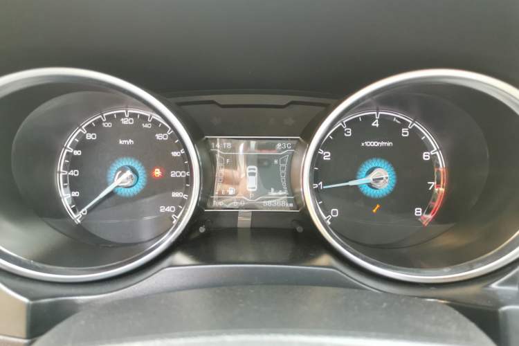 Used Zotye SR7 2016 1.5T CVT Cube Heart Edition China V Standard Instrument Cluster