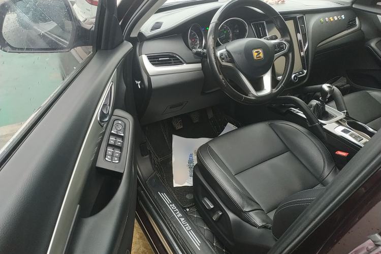 Used Zotye SR7 2016 1.5T Manual Cube Heart Edition China V Standard Interior 3