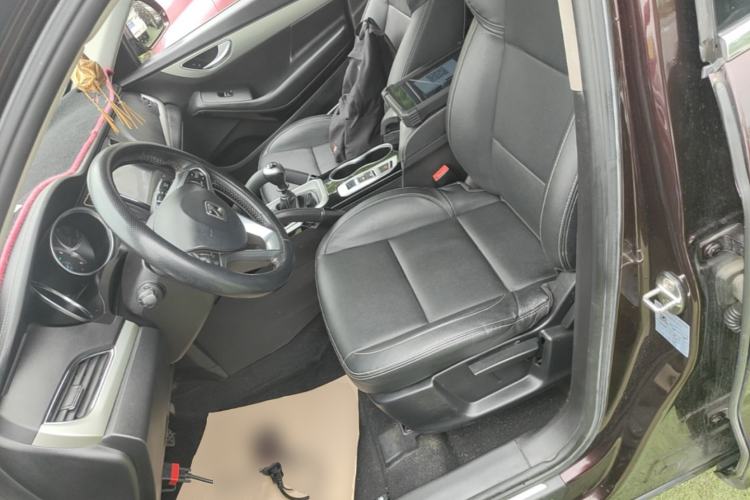 Used Zotye SR7 2016 1.5T Manual Cube Road Edition China V Standard Left Front Seat