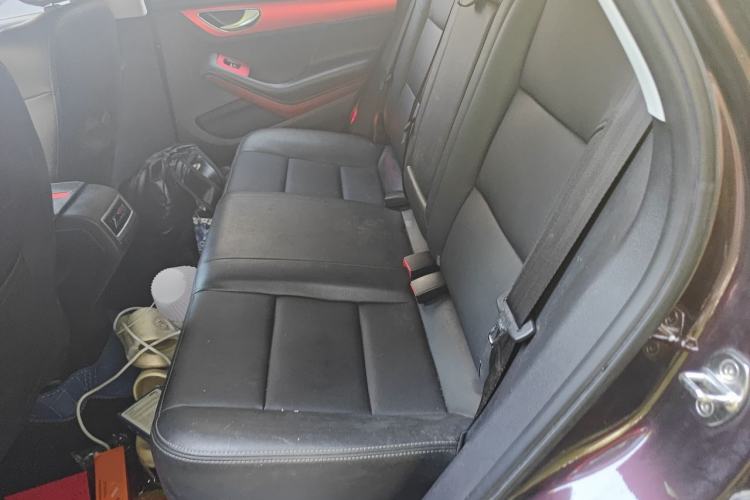 Used Zotye SR7 2016 1.5T Manual Cube Road Edition China V Standard Left Rear Seat