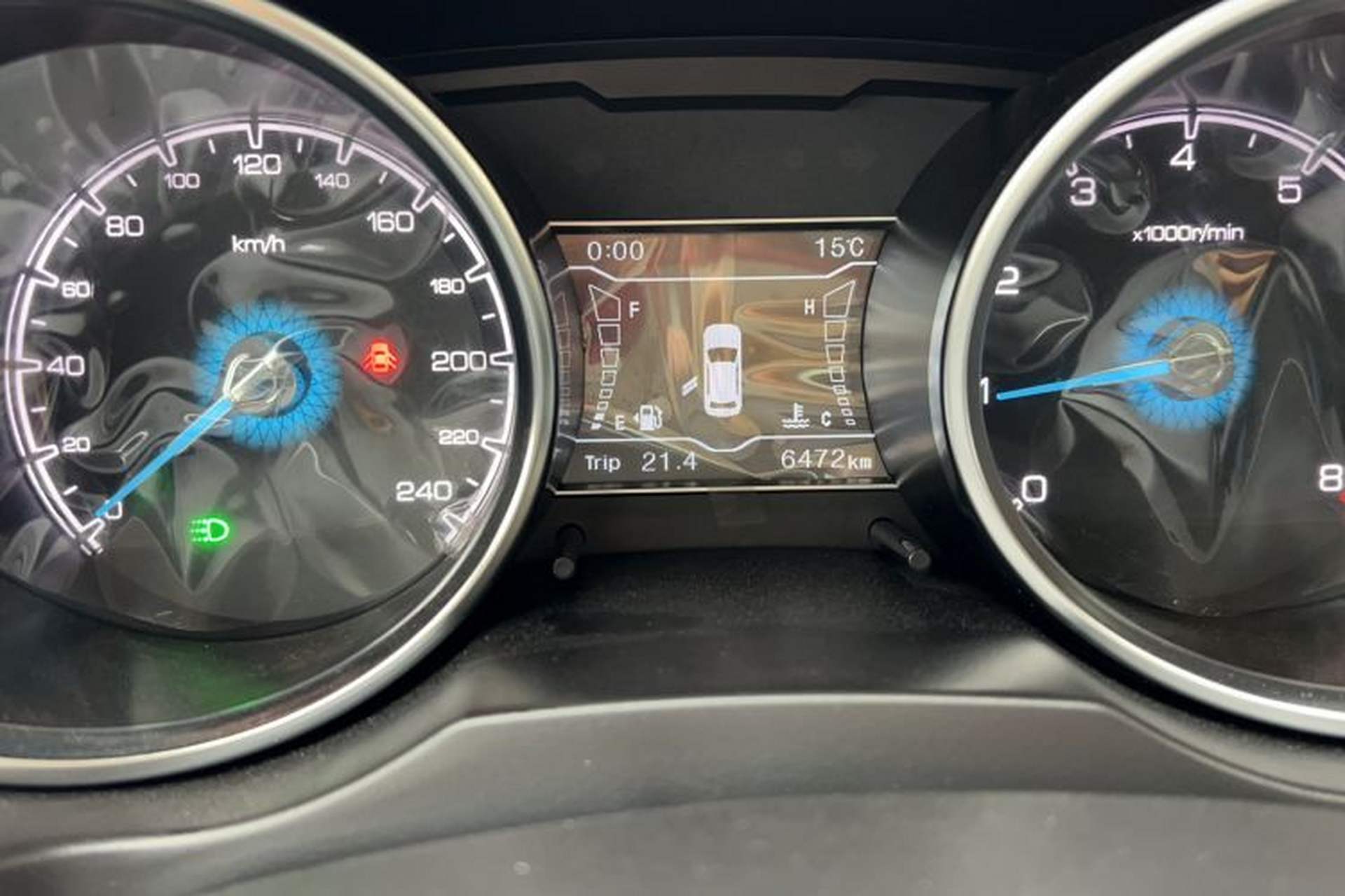 Used Zotye SR7 2016 1.5T Manual Cube Heart Edition China IV Standard Odometer Close Up