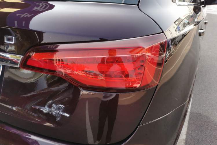Used Zotye SR7 2016 1.5T CVT Cube Heart Edition China V Standard Right Rear Taillight