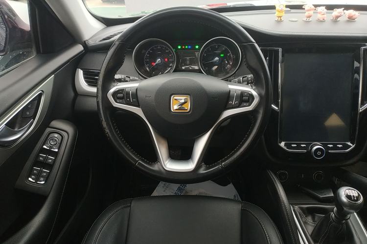 Used Zotye SR7 2016 1.5T Manual Cube Heart Edition China V Standard Steering Wheel