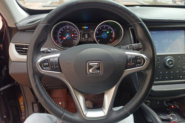 Used Zotye SR7 2016 1.5T Manual Cube Road Edition China V Standard Steering Wheel