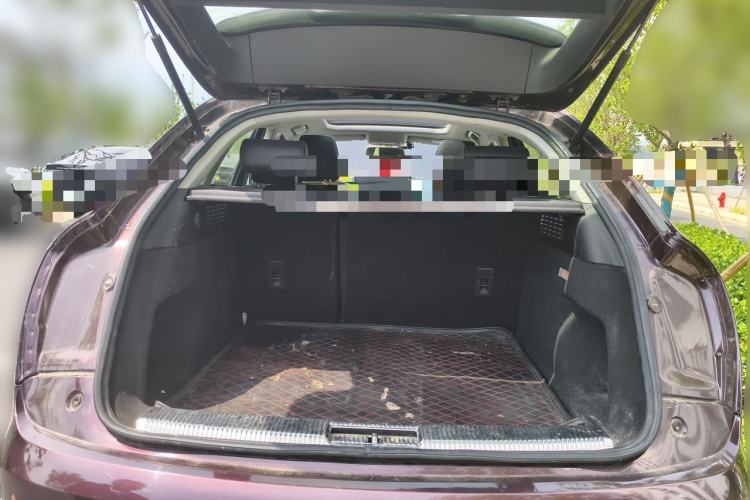 Used Zotye SR7 2016 1.5T Manual Cube Heart Edition China IV Standard Trunk