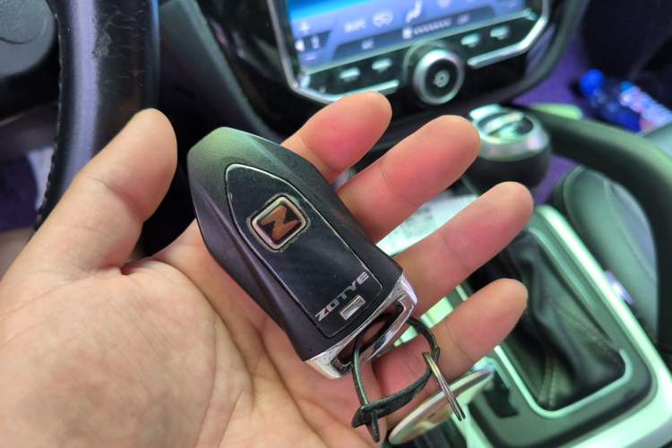 Used Zotye SR7 2016 1.5T CVT Cube Heart Edition China IV Standard Vehicle Key