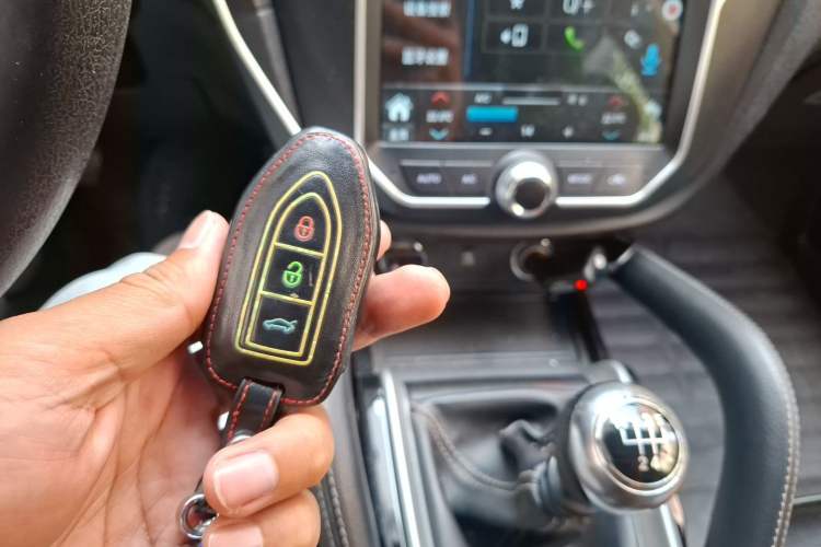 Used Zotye SR7 2016 1.5T Manual Cube Road Edition China V Standard Vehicle Key