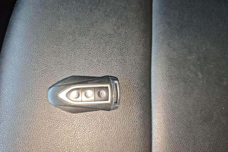 Used Zotye SR7 2016 1.5T Manual Cube Road Edition China V Standard Vehicle Key