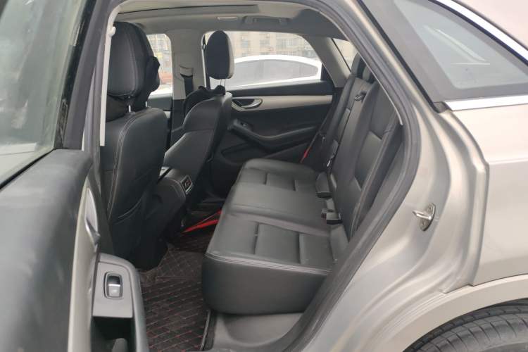 Used Zotye SR7 2016 1.5T Manual Cube Heart Edition China V Standard Left Rear Seat