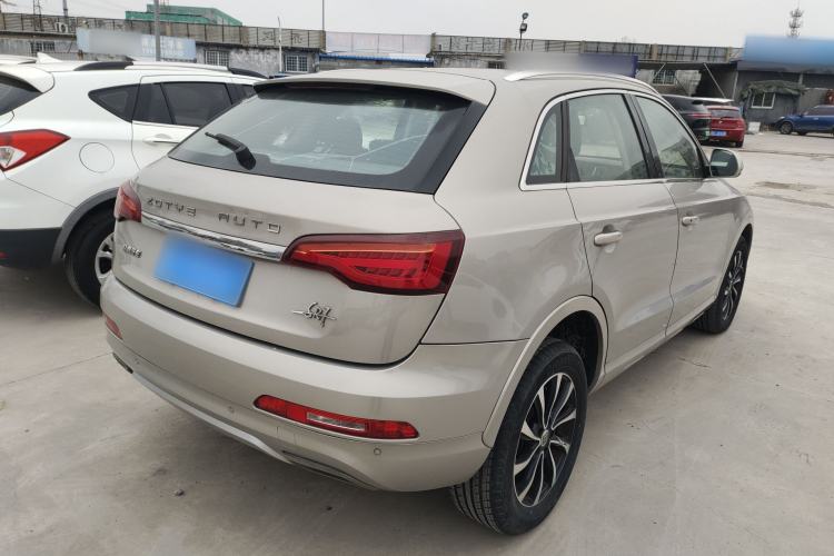 Used Zotye SR7 2016 1.5T Manual Cube Heart Edition China V Standard Rear Right 45 Deg
