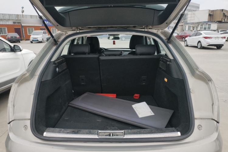 Used Zotye SR7 2016 1.5T Manual Cube Heart Edition China V Standard Trunk