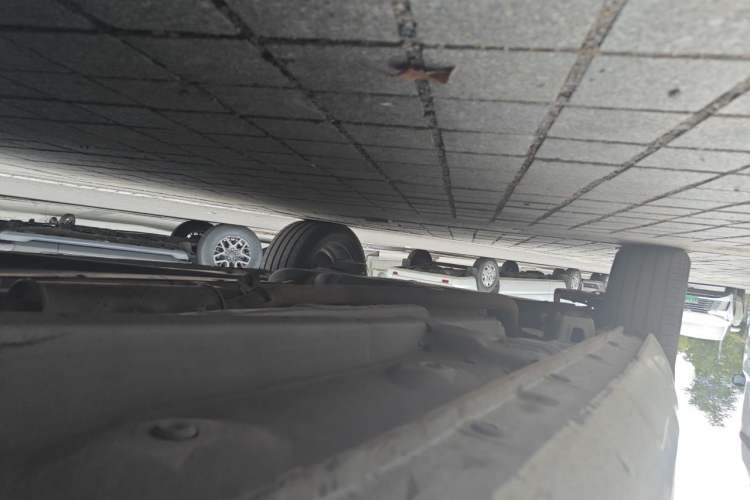 Used Zotye SR7 2016 1.5T CVT Cube Heart Edition China IV Standard Chassis Front Right