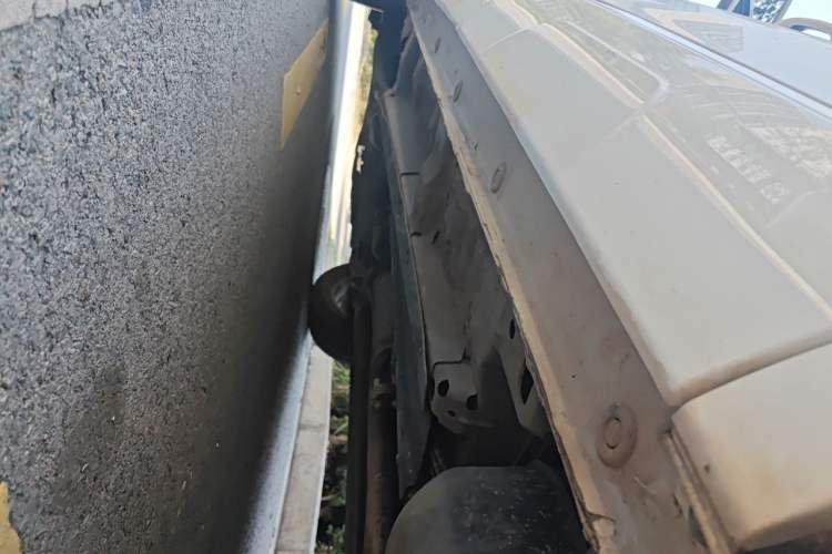 Used Zotye SR7 2016 1.5T CVT Cube Road Edition China IV Standard Chassis Rear Left