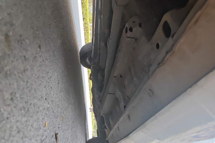 Used Zotye SR7 2016 1.5T CVT Cube Road Edition China IV Standard Chassis Rear Right
