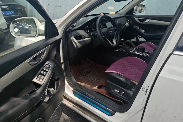 Used Zotye SR7 2016 1.5T CVT Cube Heart Edition China IV Standard Driver Seat