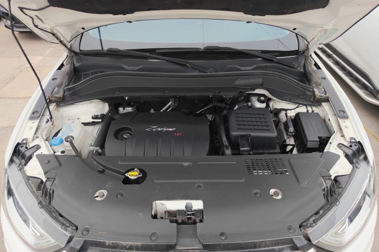 Used Zotye SR7 2016 1.5T Manual Cube Heart Edition China IV Standard Engine Bay