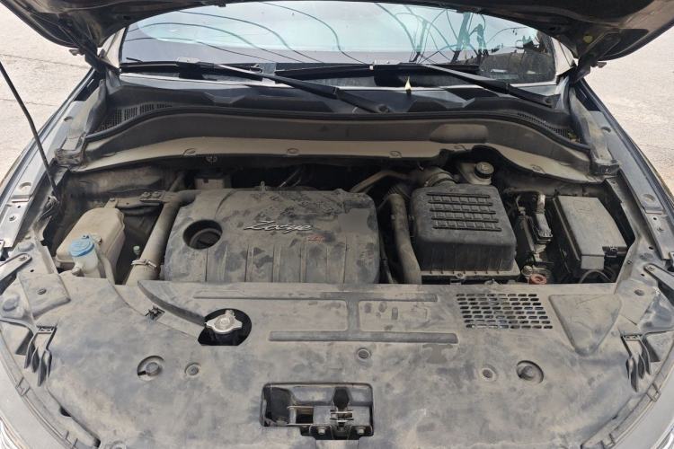 Used Zotye SR7 2016 1.5T CVT Cube Heart Edition China V Standard Engine Bay