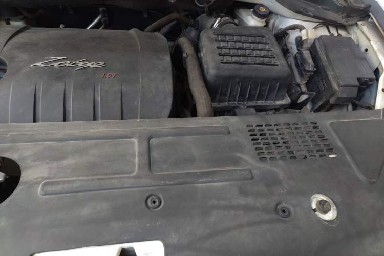 Used Zotye SR7 2016 1.5T Manual Cube Heart Edition China IV Standard Engine Bay Left