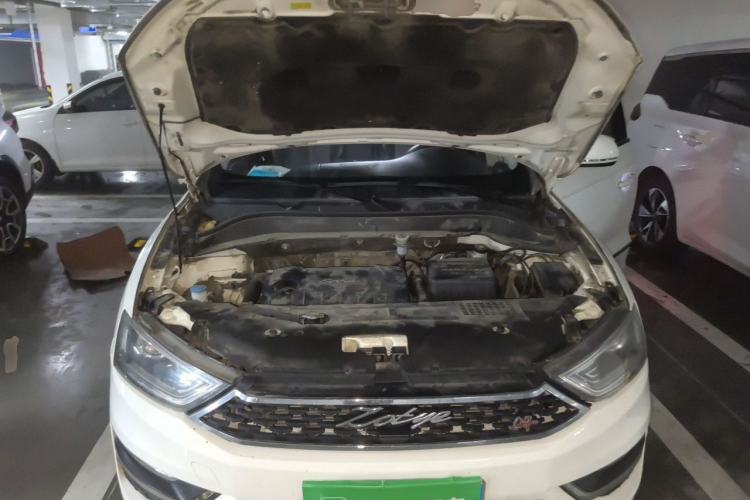 Used Zotye SR7 2016 1.5T Manual Cube Heart Edition China V Standard Engine Bay