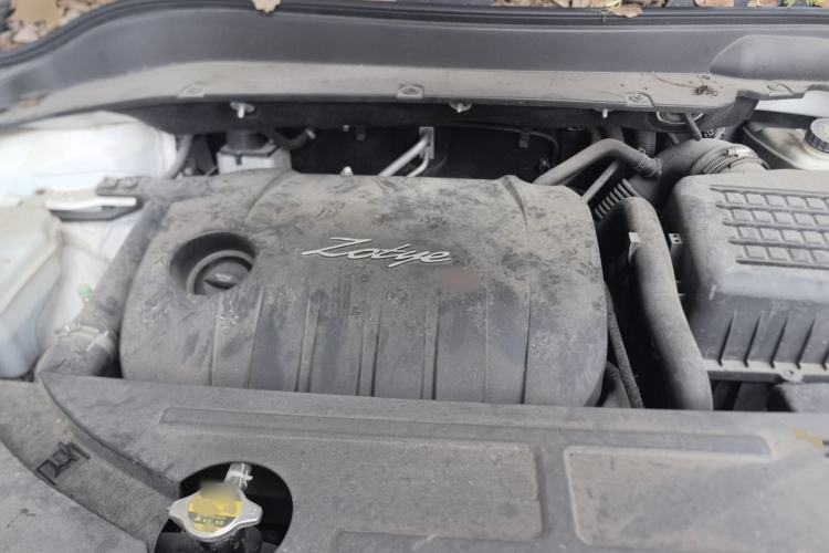 Used Zotye SR7 2016 1.5T CVT Cube Heart Edition China IV Standard Engine Bay
