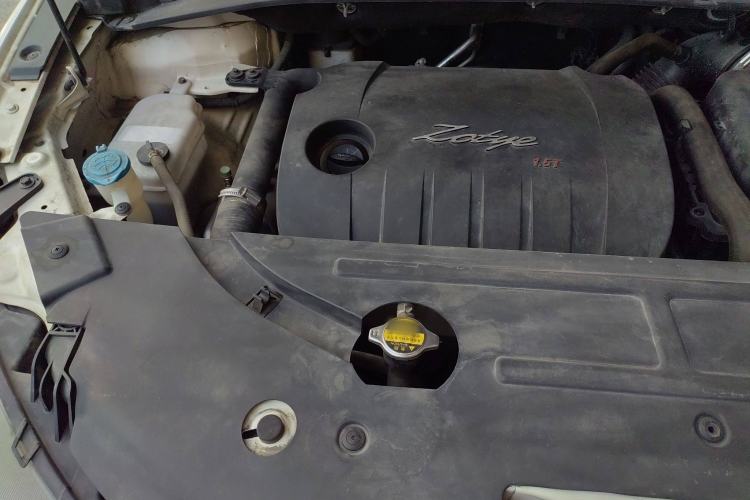 Used Zotye SR7 2016 1.5T Manual Cube Heart Edition China IV Standard Engine Bay Right