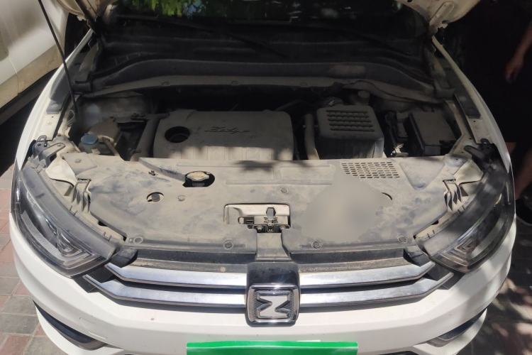 Used Zotye SR7 2016 1.5T Manual Cube Heart Edition China V Standard Engine Bay