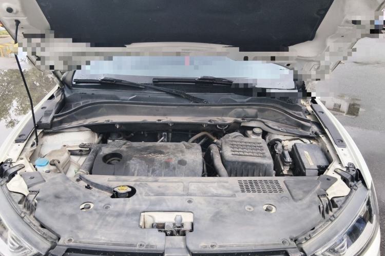 Used Zotye SR7 2016 1.5T CVT Cube Heart Edition China V Standard Engine Bay