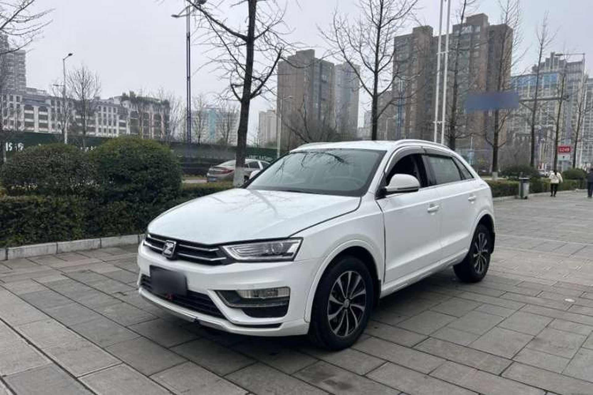 Used Zotye SR7 2016 1.5T CVT Cube Road Edition China IV Standard Front Left 45 Deg