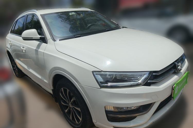 Used Zotye SR7 2016 1.5T Manual Cube Road Edition China V Standard Front Right 45 Deg